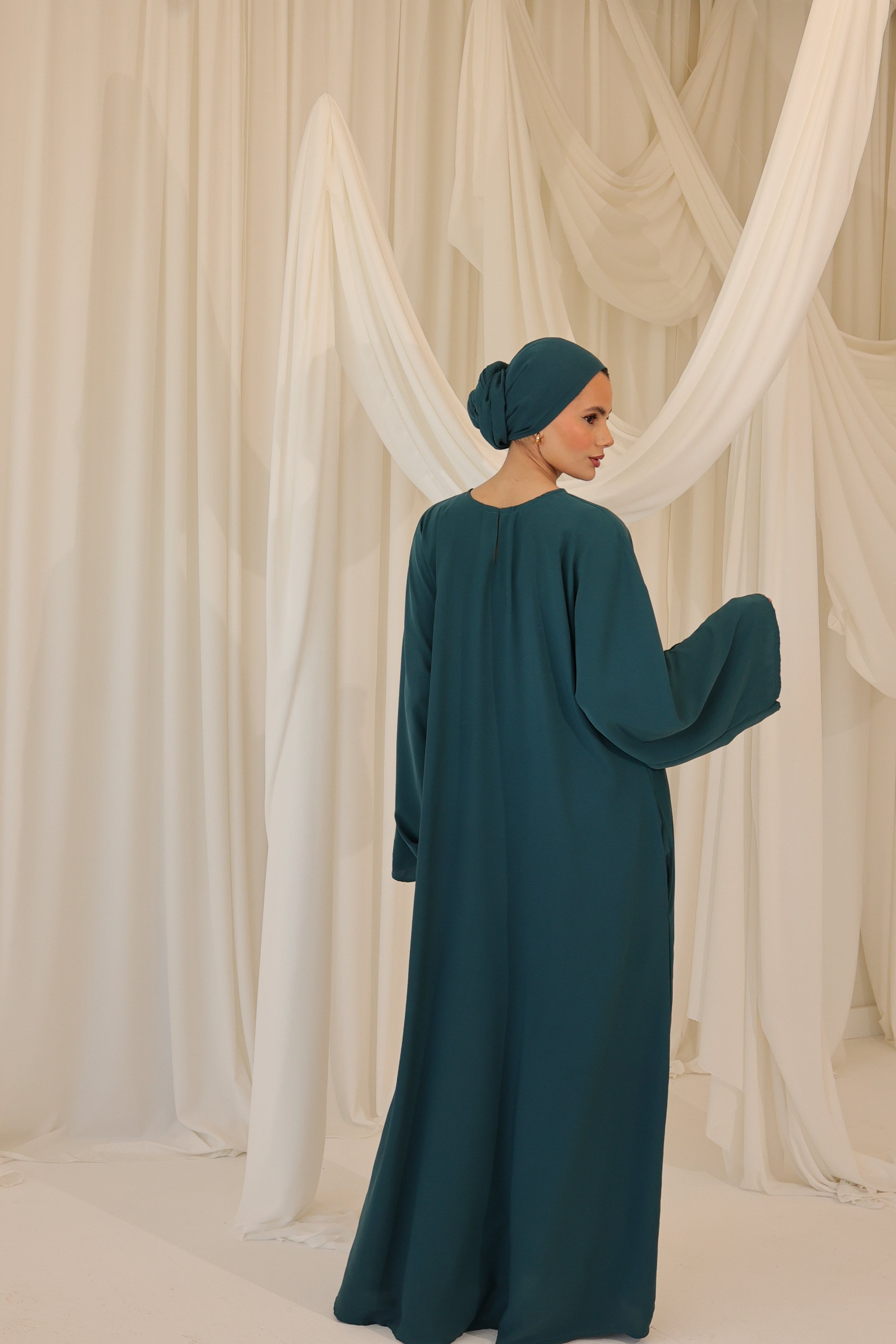 STL Basic Abaya