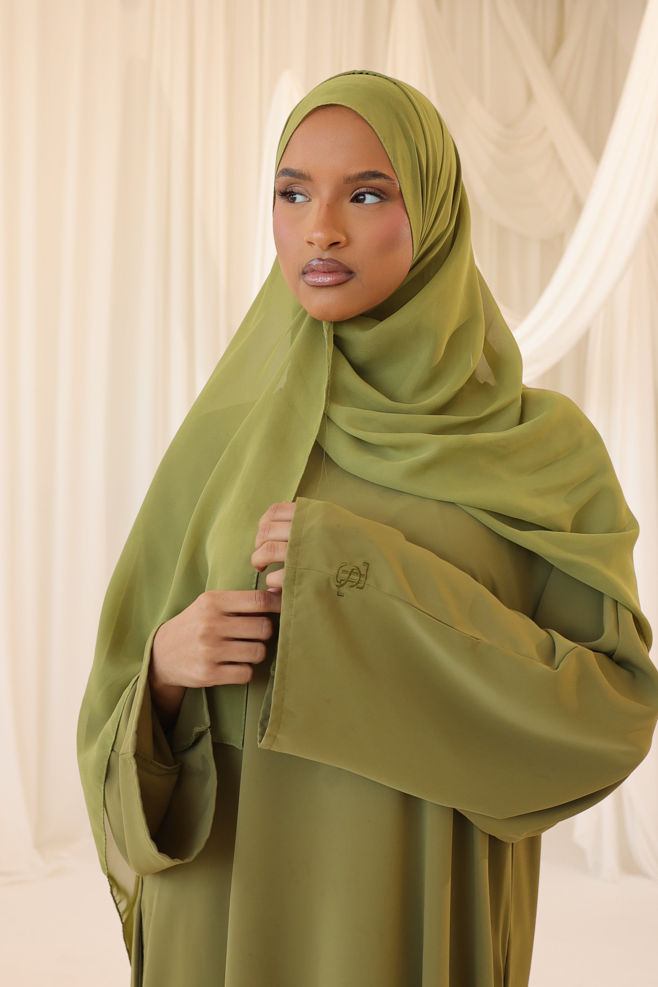 STL Basic Abaya