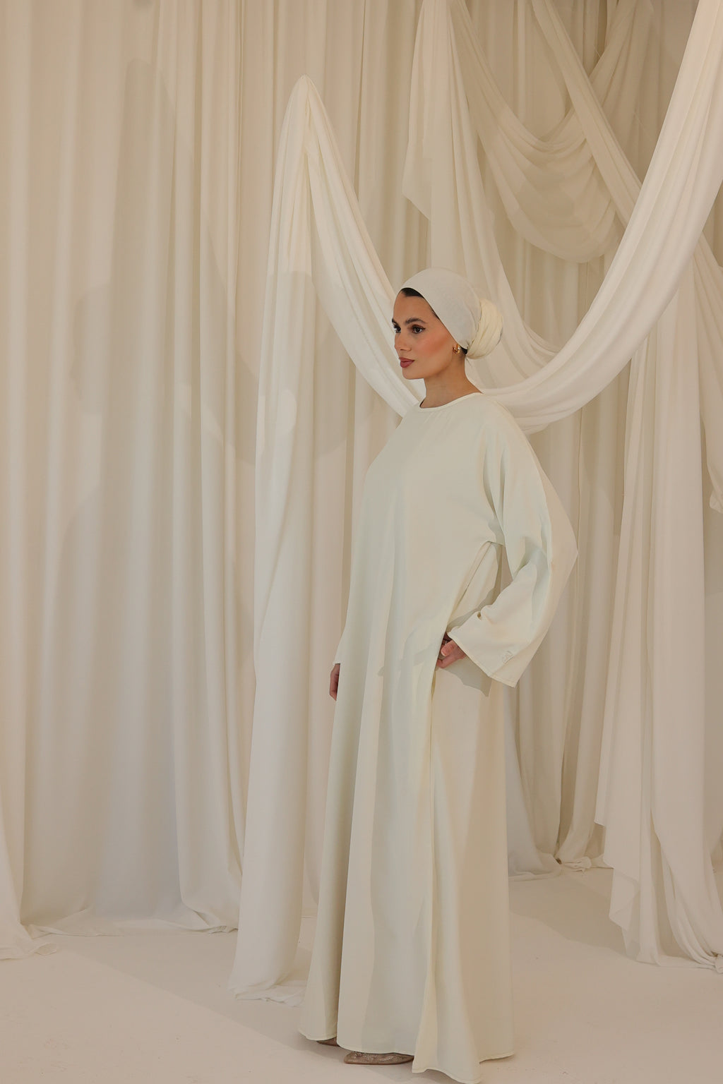STL Basic Abaya