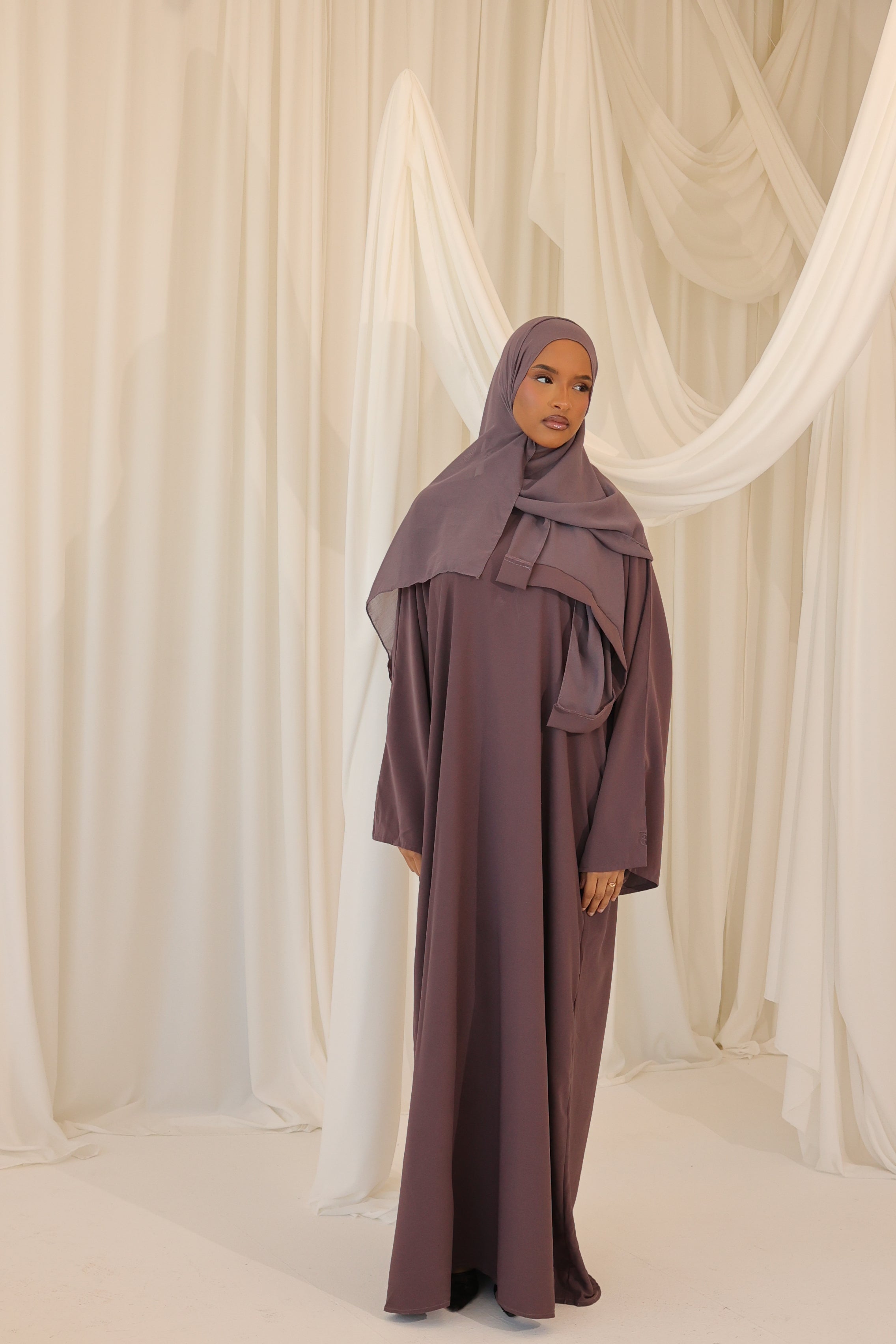STL Basic Abaya
