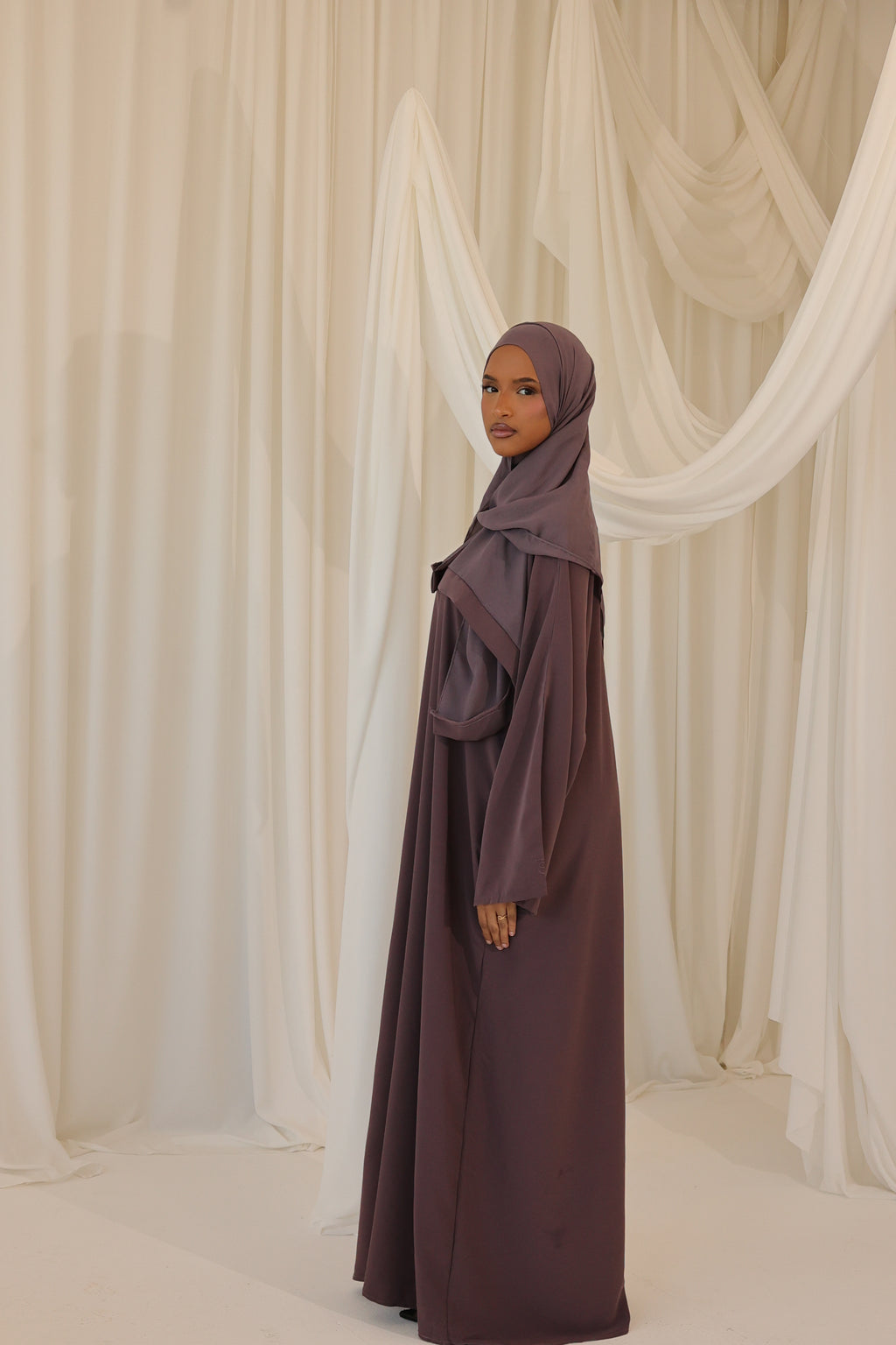 STL Basic Abaya