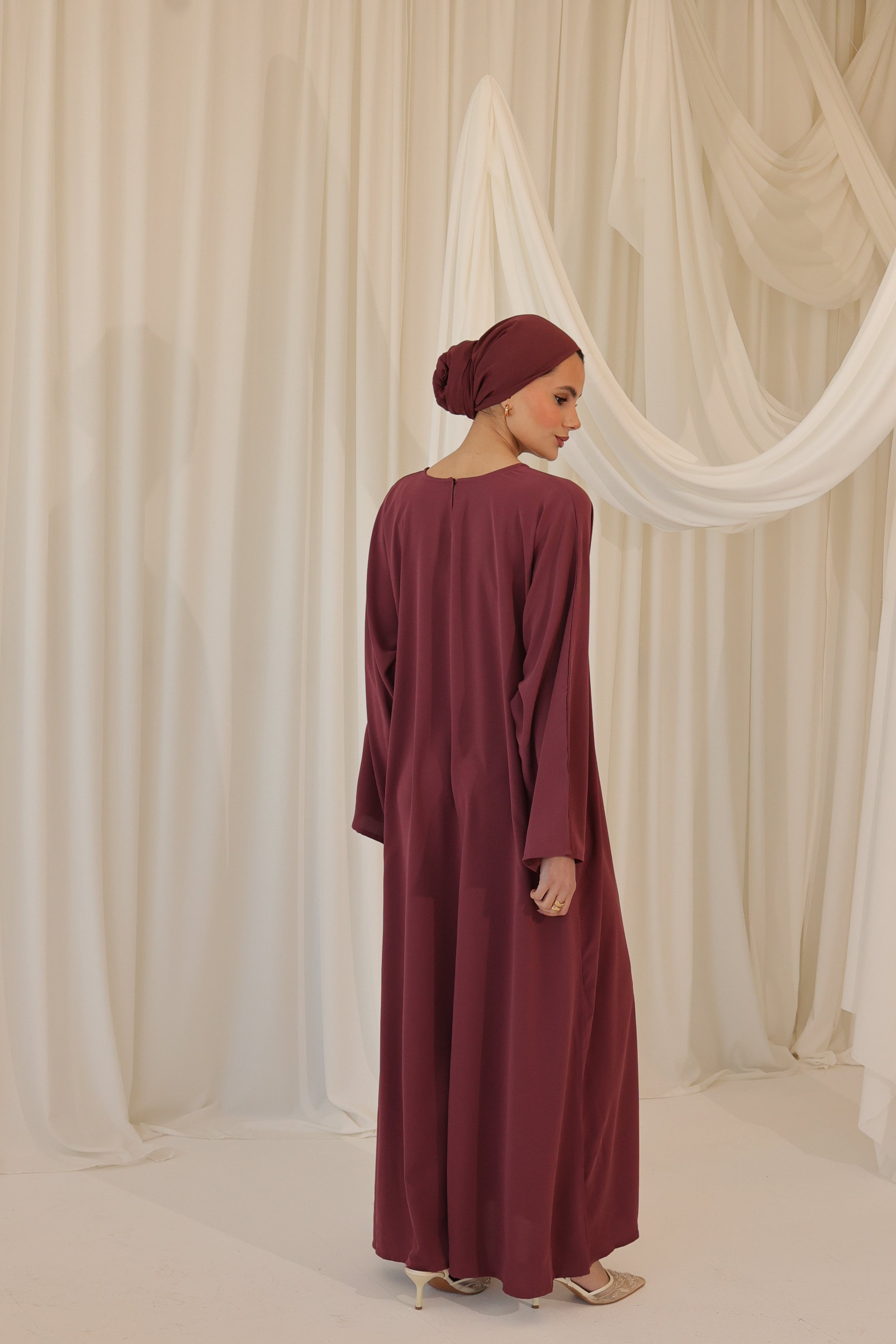 STL Basic Abaya