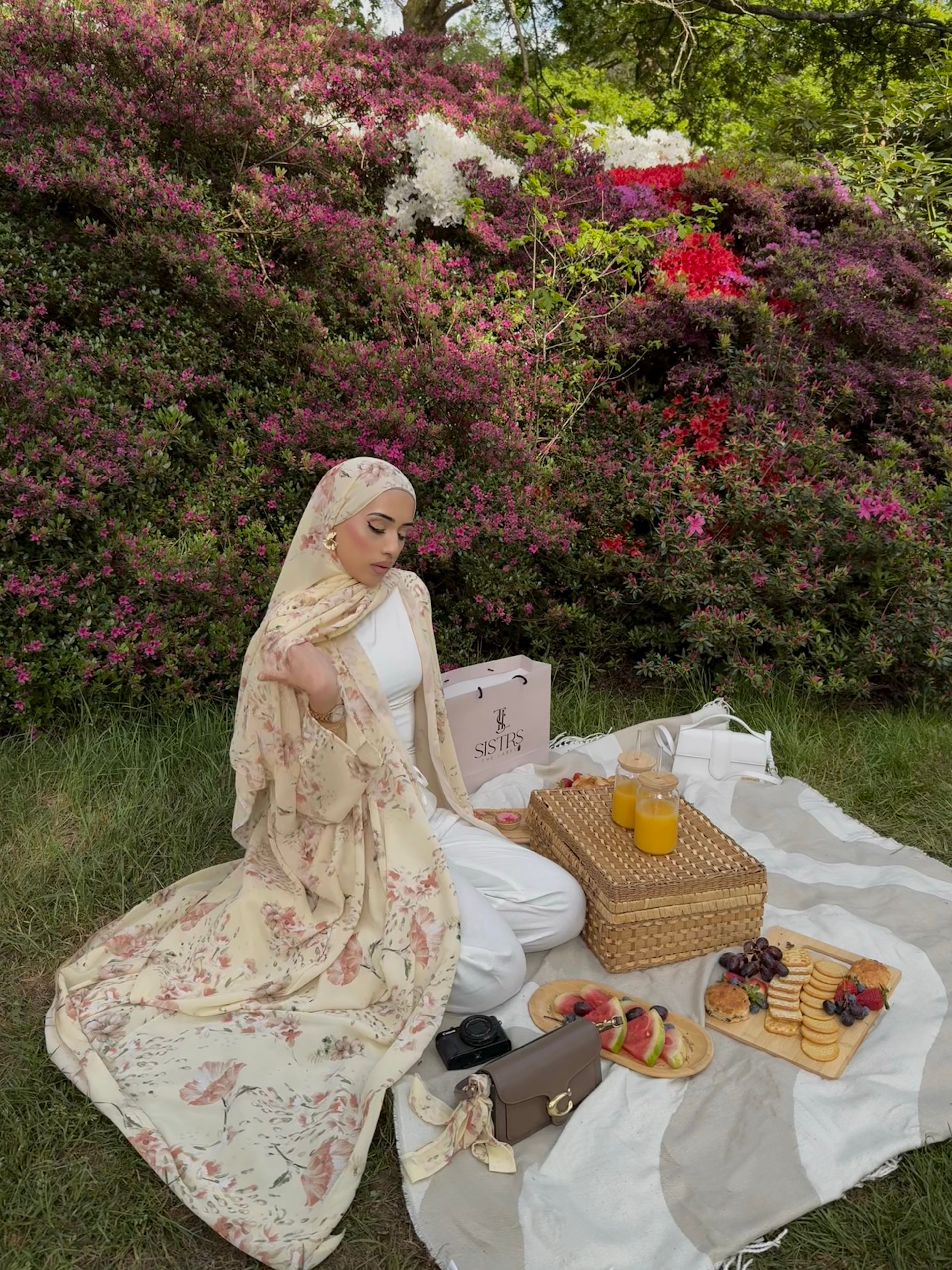 The Elaia label - matching hijab