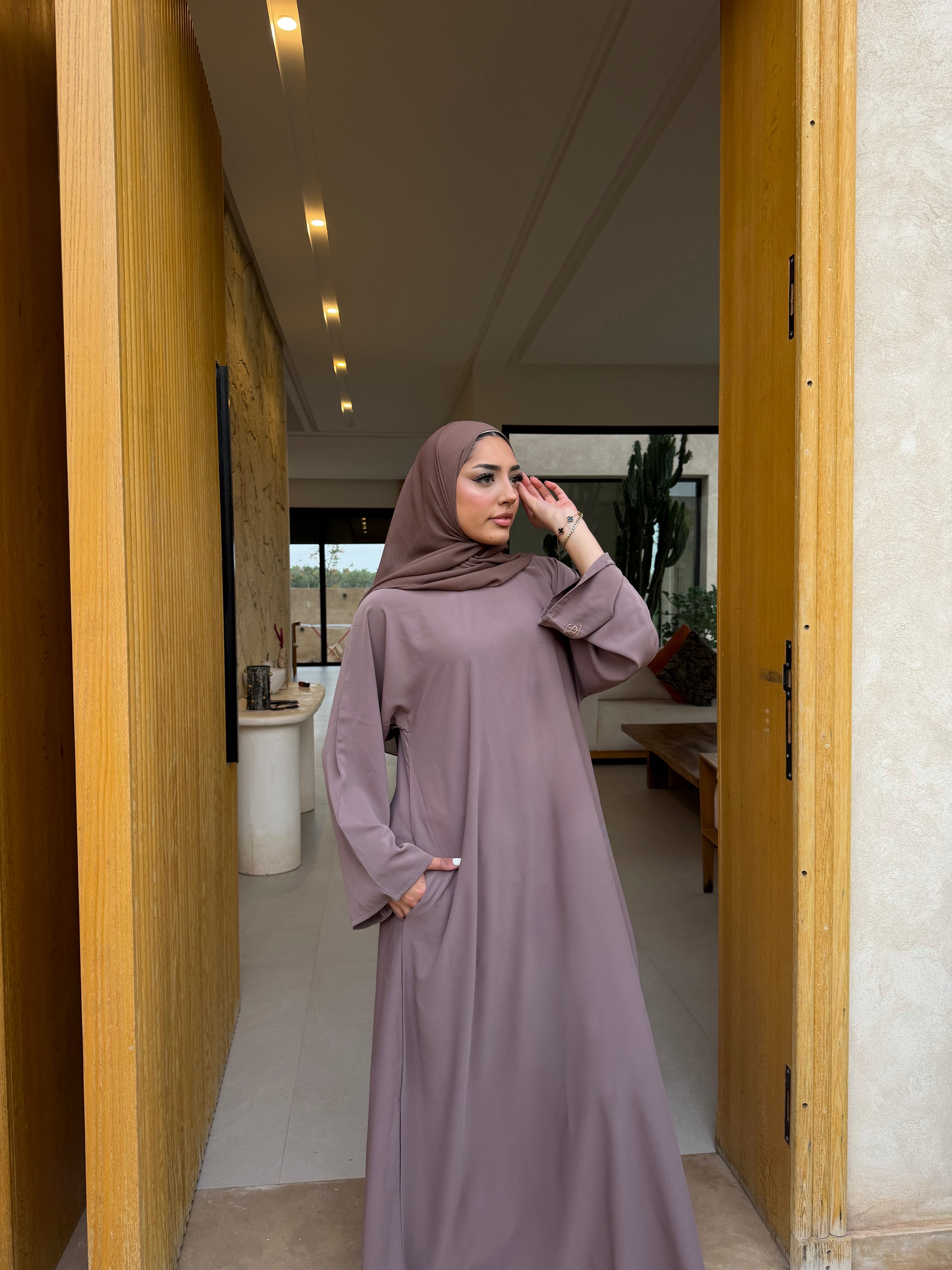 STL Basic Abaya